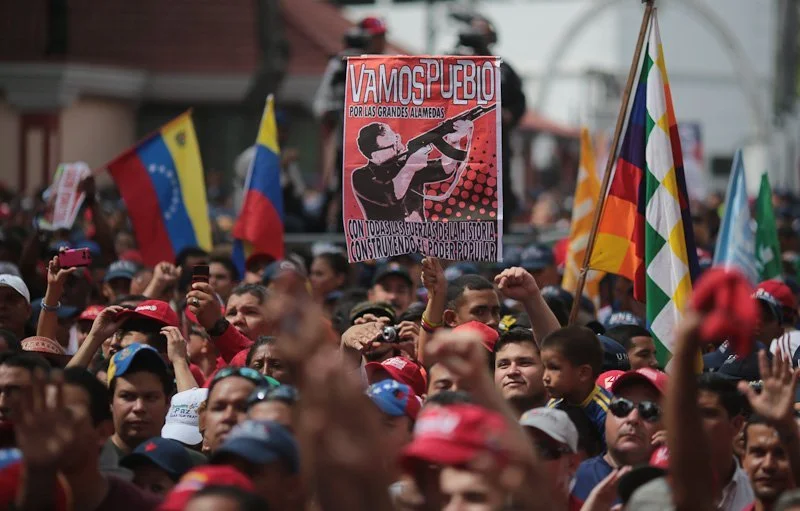 Crónica de una crisis anunciada: La “Involución” Bolivariana (por Jan Doxrud)