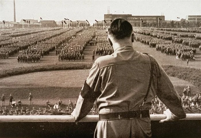 Apuntes sobre Hitler (por Jan Doxrud)