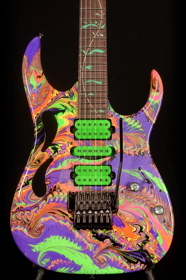 10/13-Hablemos de guitarras eléctricas. El tsunami Japonés: Ibanez (por Jan Doxrud)