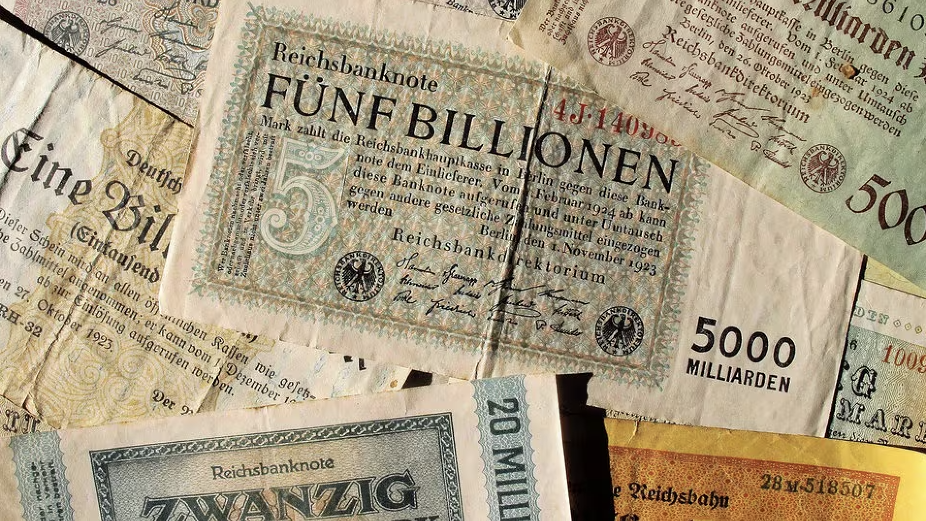2/3-Alemania, la República de Weimar y el colapso económico, 1919-1923 (por Jan Doxrud)