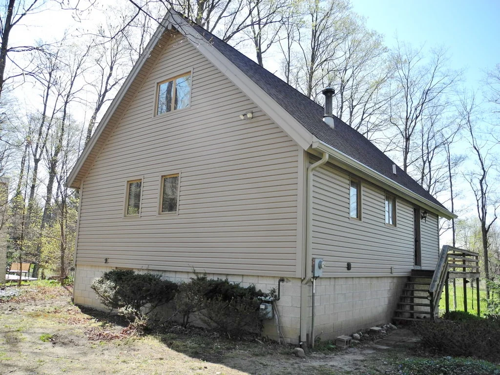 2340 E Sugar Maple Drive, Cedar SOLD — Oltersdorf Realty Leelanau