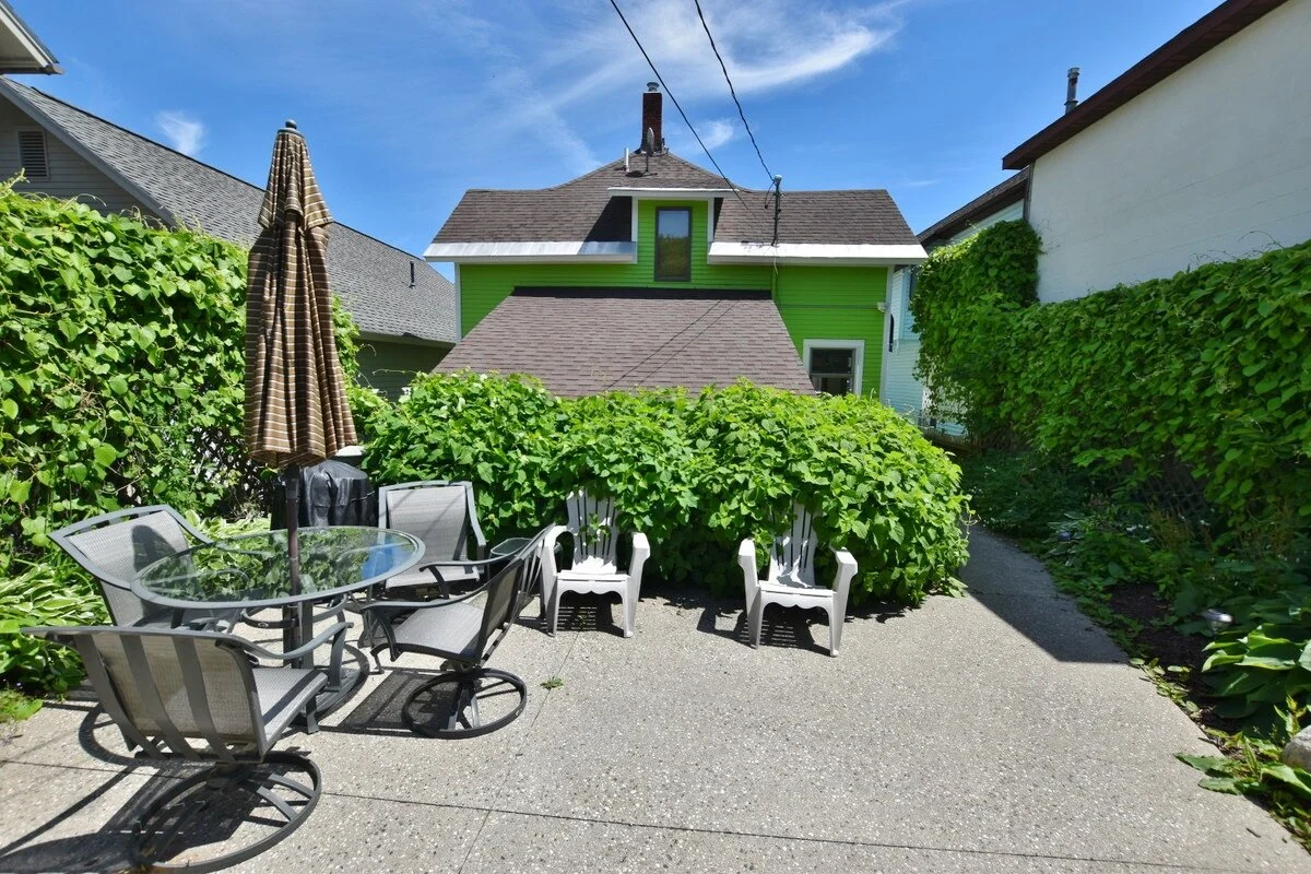 UP TO 2 GUESTS 311 N St Josephs St, Suttons Bay, MI Downtown