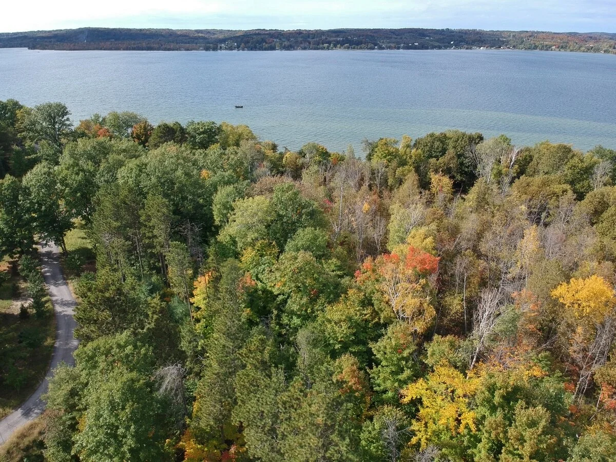 S Lakeview Road waterfront vacant lot on South Lake Leelanau - For Sale by Oltersdorf Realty, Vicky and Jonathan Oltersdorf (20).JPG