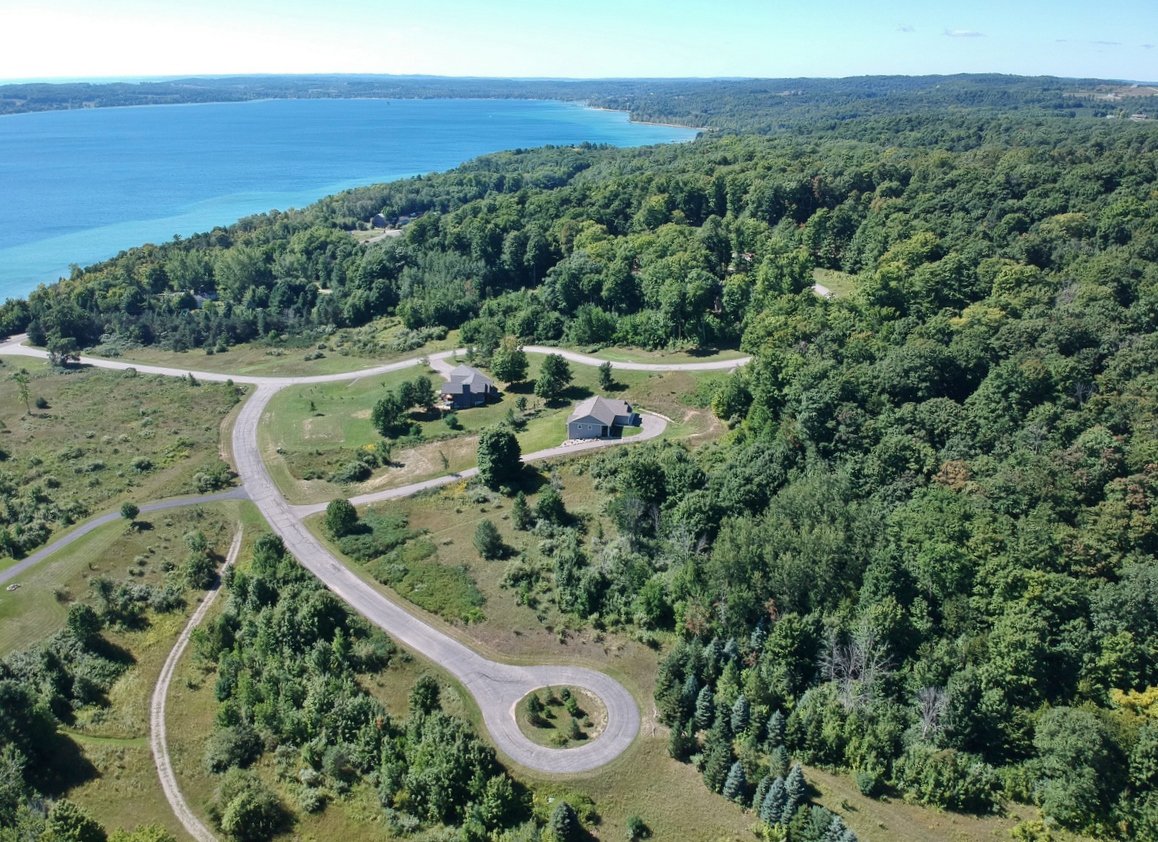 2155 N Belanger Creek Drive, Suttons Bay SOLD — Oltersdorf Realty
