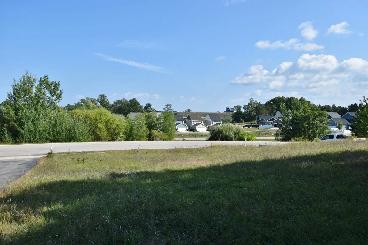 85,000 10642 Shrewbury Street, Traverse City, MI Vacant Building