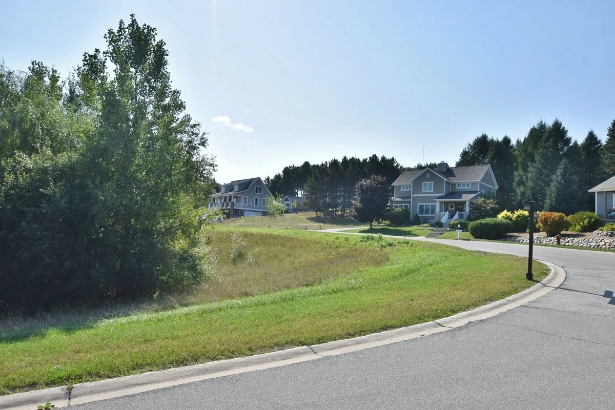 85,000 10642 Shrewbury Street, Traverse City, MI Vacant Building