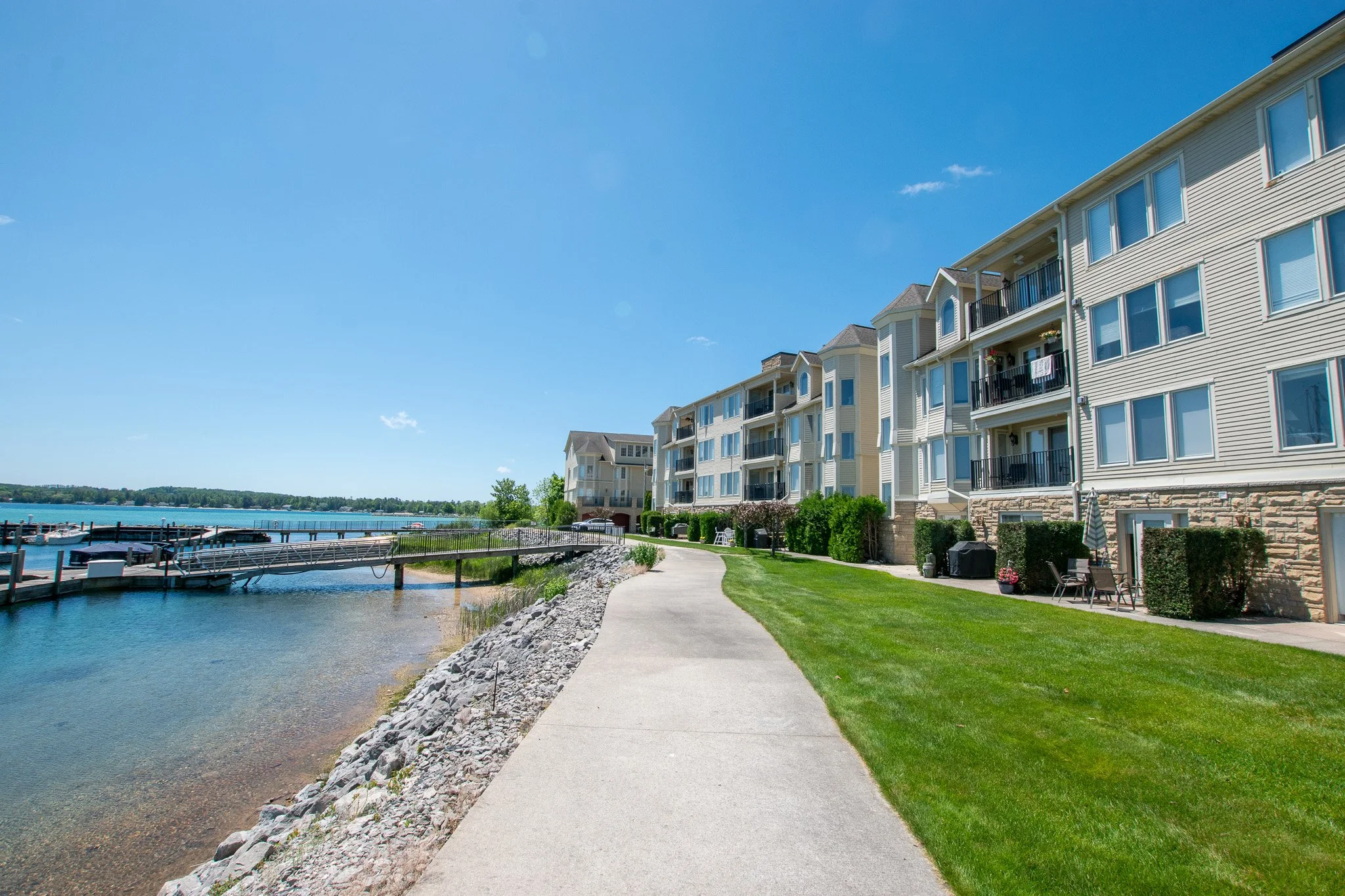 706 N Dockside Circle, Unit D-2, Suttons Bay, MI – Direct Waterfront Condominium in the Village of Suttons Bay for sale by Vicky and Jonathan Oltersdorf, Oltersdorf Realty (55).jpg