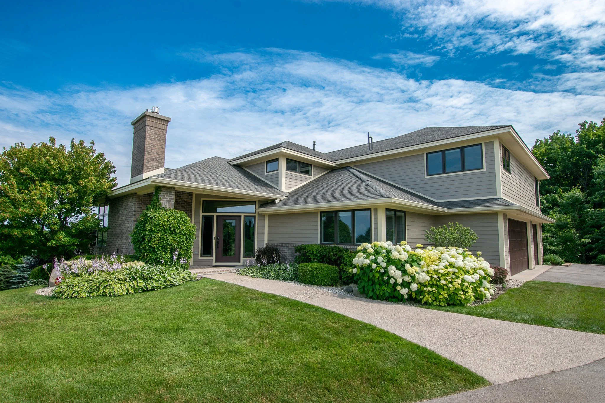 12100 E Spinnaker Lane, Suttons Bay – FOR SALE by Jonathan Oltersdorf, Oltersdorf Realty - Leelanau County Water View Home For Sale (12).jpg