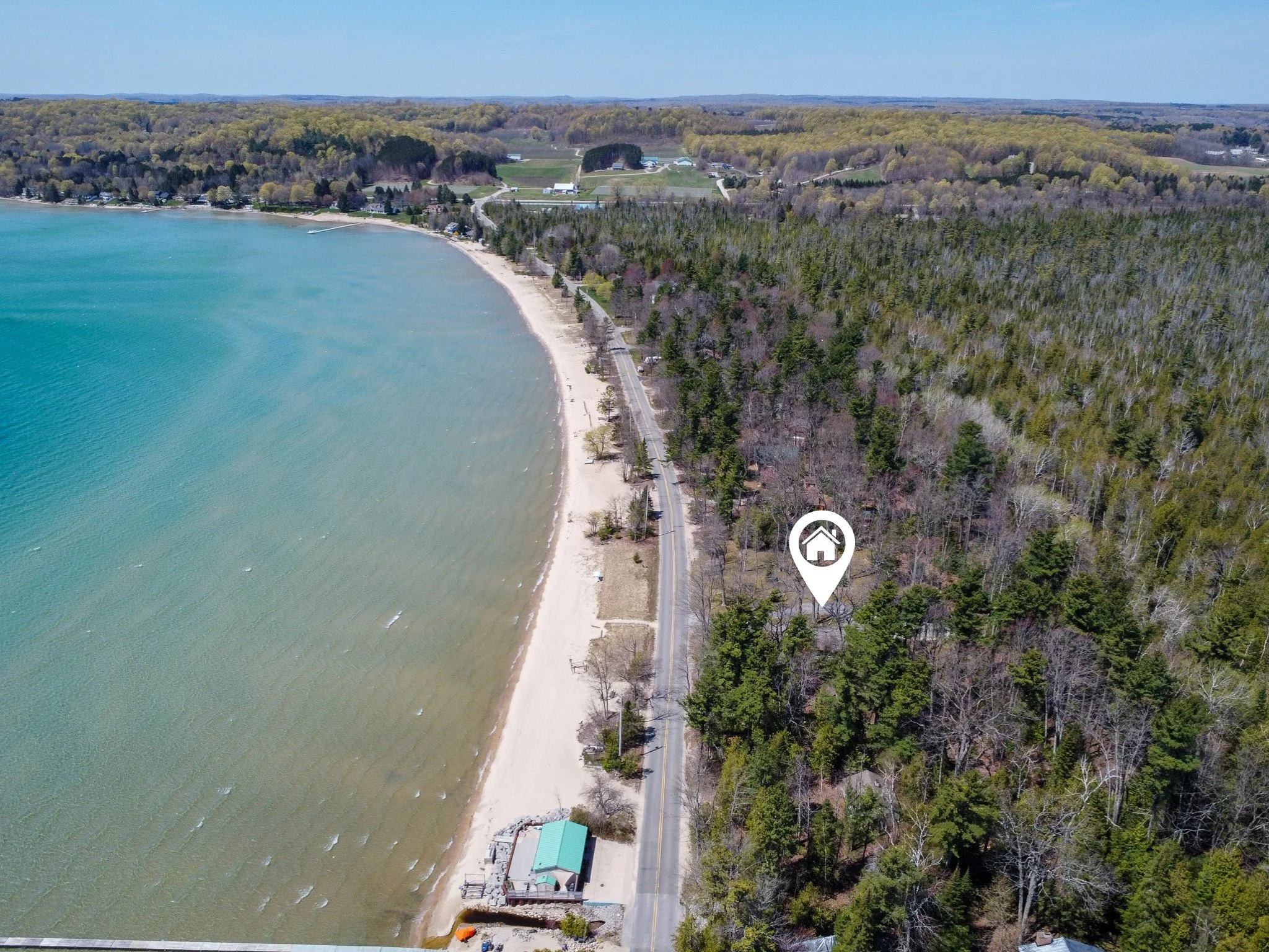 3784 S Lee Point Road, Suttons Bay – FOR SALE by Vicky and Jonathan Oltersdorf, Oltersdorf Realty (47).jpg