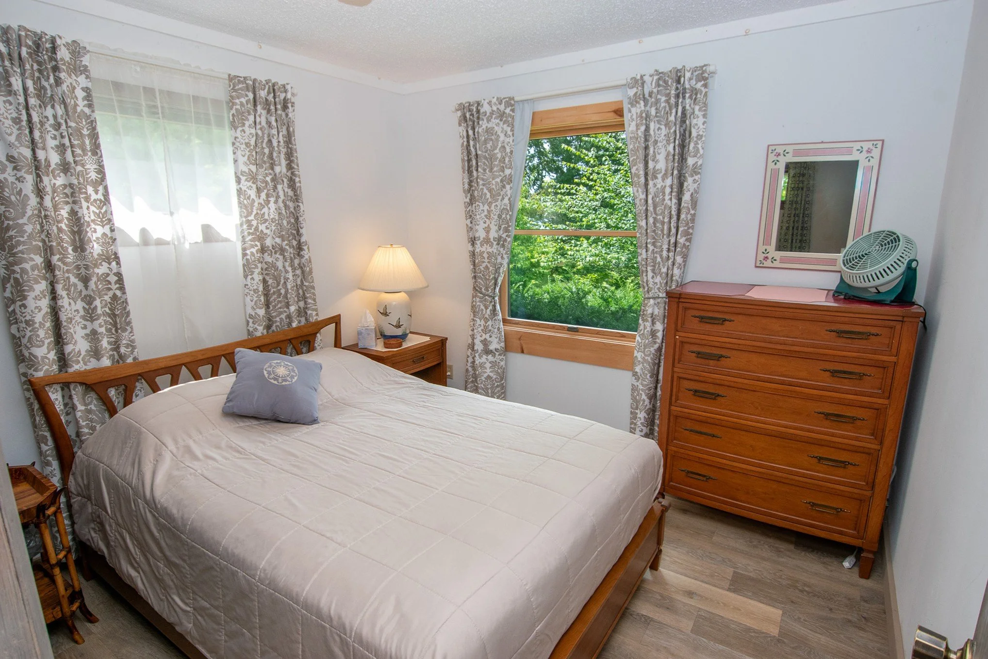 8178 S Lakeview Road, Traverse City – FOR SALE by Jonathan Oltersdorf, Oltersdorf Realty (36).jpg
