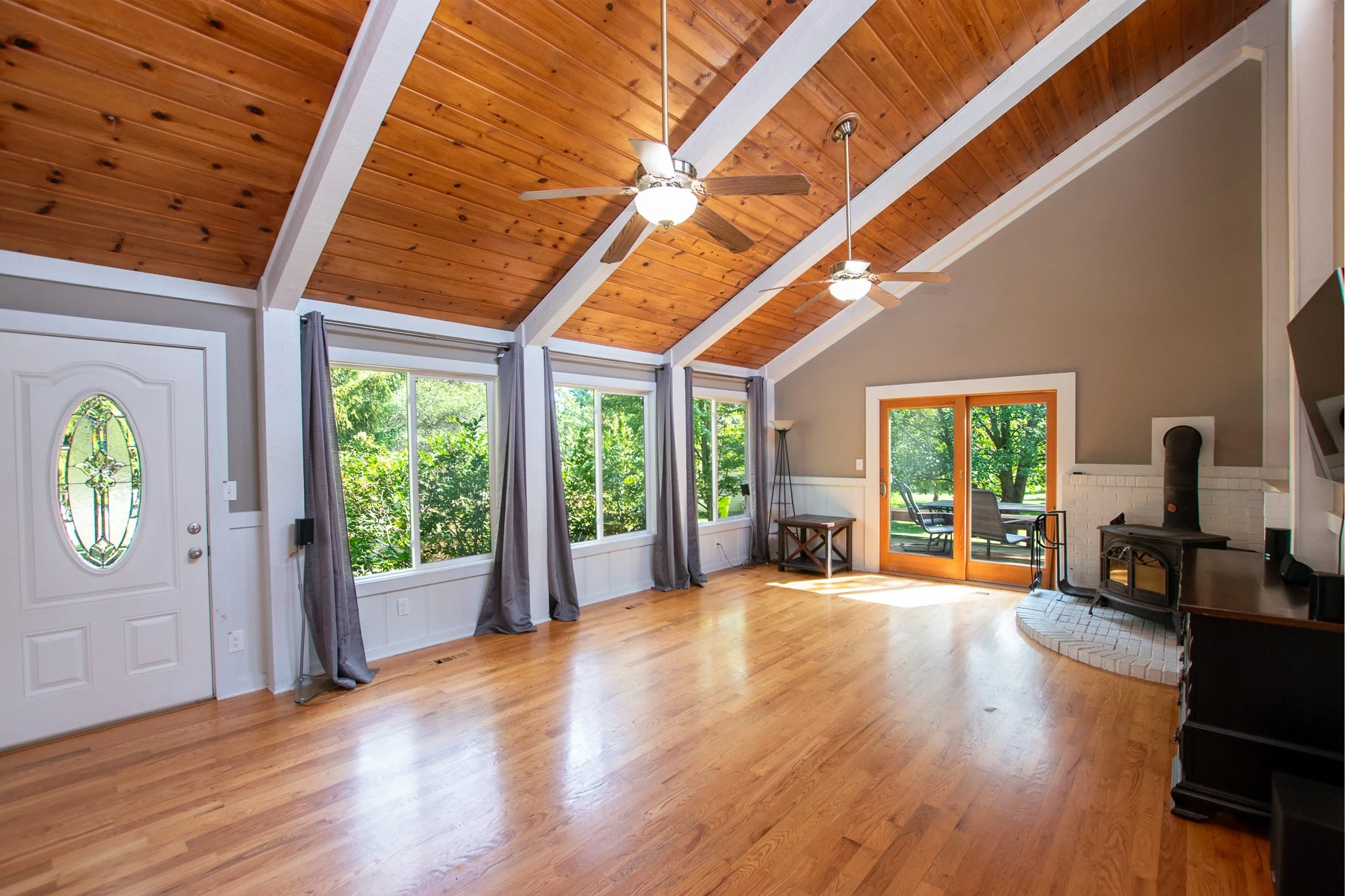 5994 Marilyn Court, Traverse City – FOR SALE by Jonathan Oltersdorf, Oltersdorf Realty (3).jpg