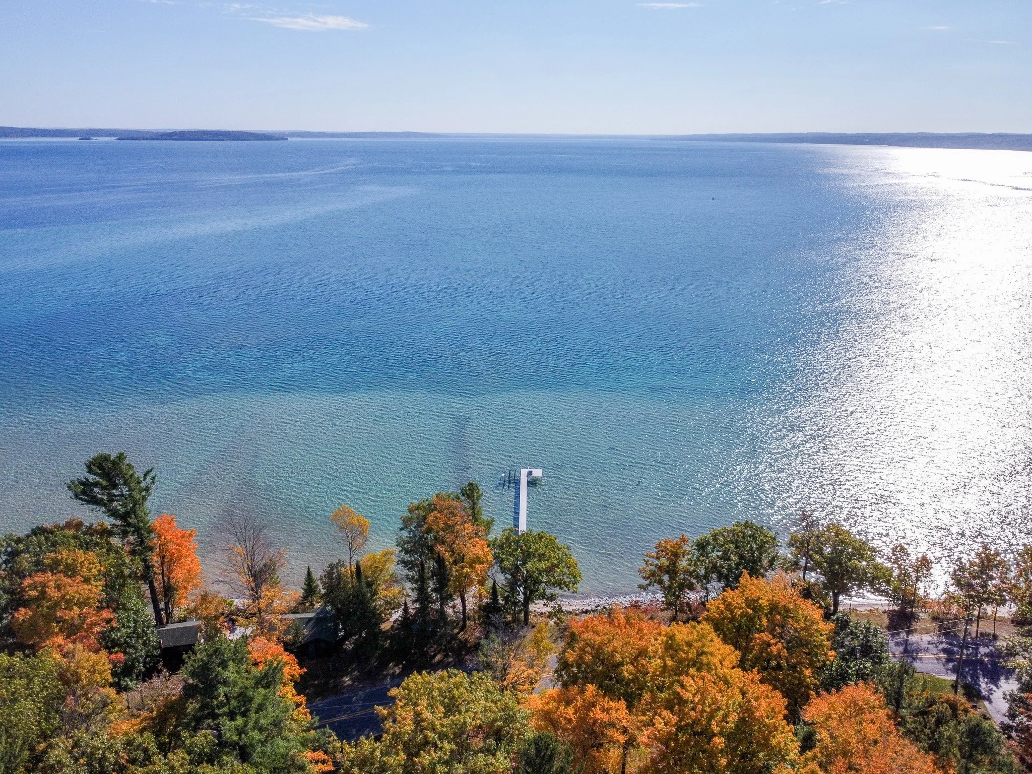 3736 S Lee Point Road, Suttons Bay – FOR SALE by Jonathan Oltersdorf (2).jpg