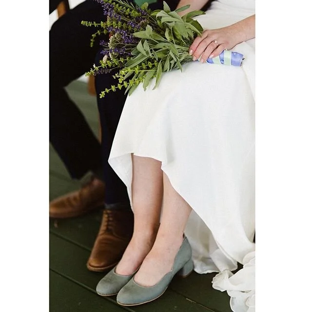 Some lovely homemade shoes for my now sister in-law&rsquo;s wedding🌿 
I&rsquo;m excited to get further into shoe making and was very thankful for @theparachutecollective &lsquo;s help making these! I will hopefully be back in London for more shoes s