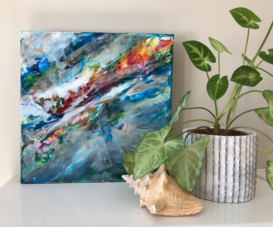 &quot;Change We Need&quot; Small painting that changes every time you view it. 
.
.
. #creativeenergy #artiststudio #abstractartist #abstractartpainter #contemporaryhomes #contemporaryart #contemporarypainter  #contemporarypaintings #contemporarygall