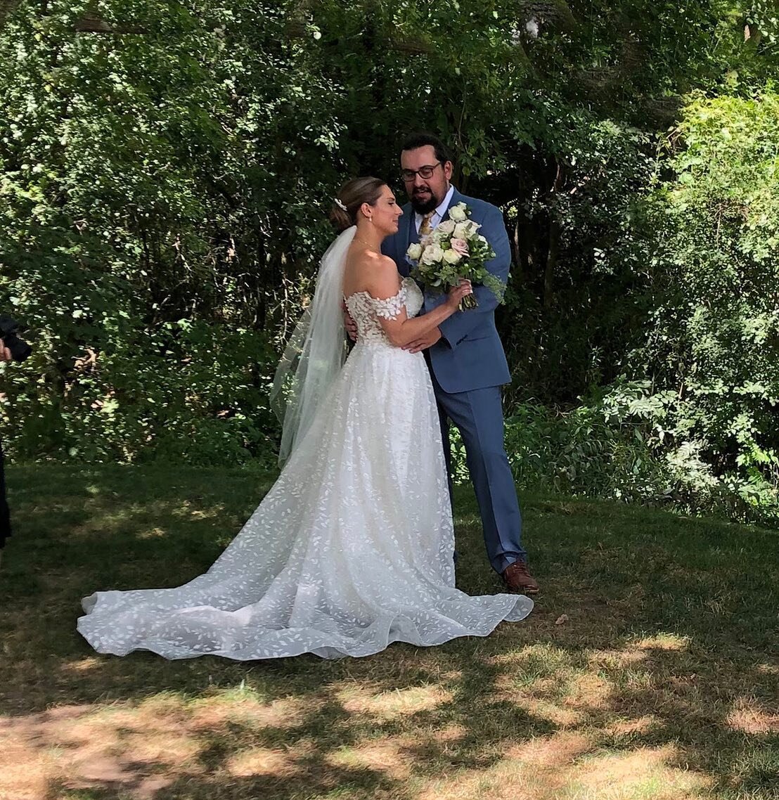 My son Everett McMillen Cislo married Jessie Courtade on July 30th. This photo is a higher resolution. It was a wonderful day full of joy and love.
⠀⠀⠀⠀⠀⠀⠀⠀⠀
@emcislo67 @courtessio 
⠀⠀⠀⠀⠀⠀⠀⠀⠀
#creativeenergy #campmichigania #artistlife #abstractart  