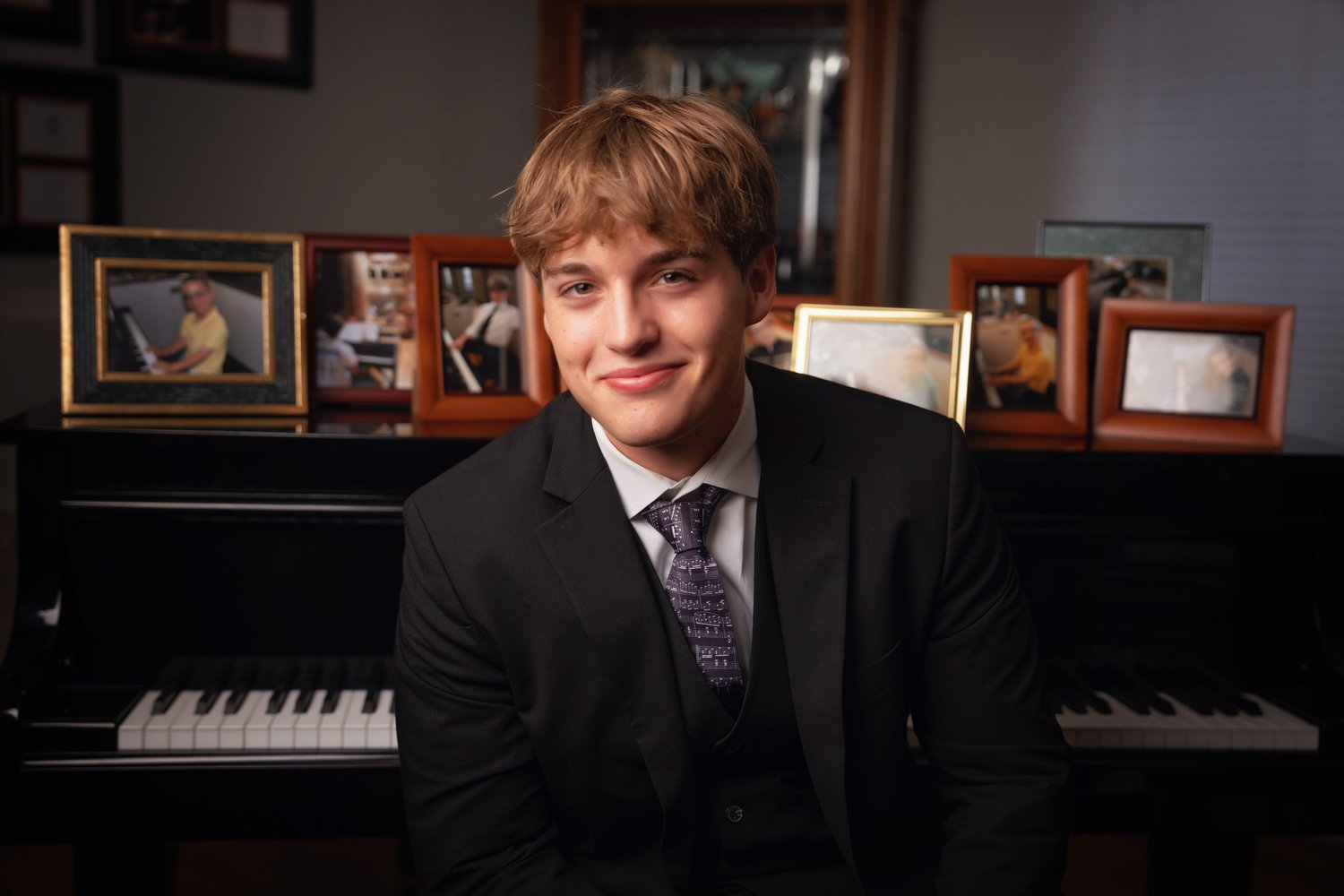 Chattanooga senior guy portrait 52