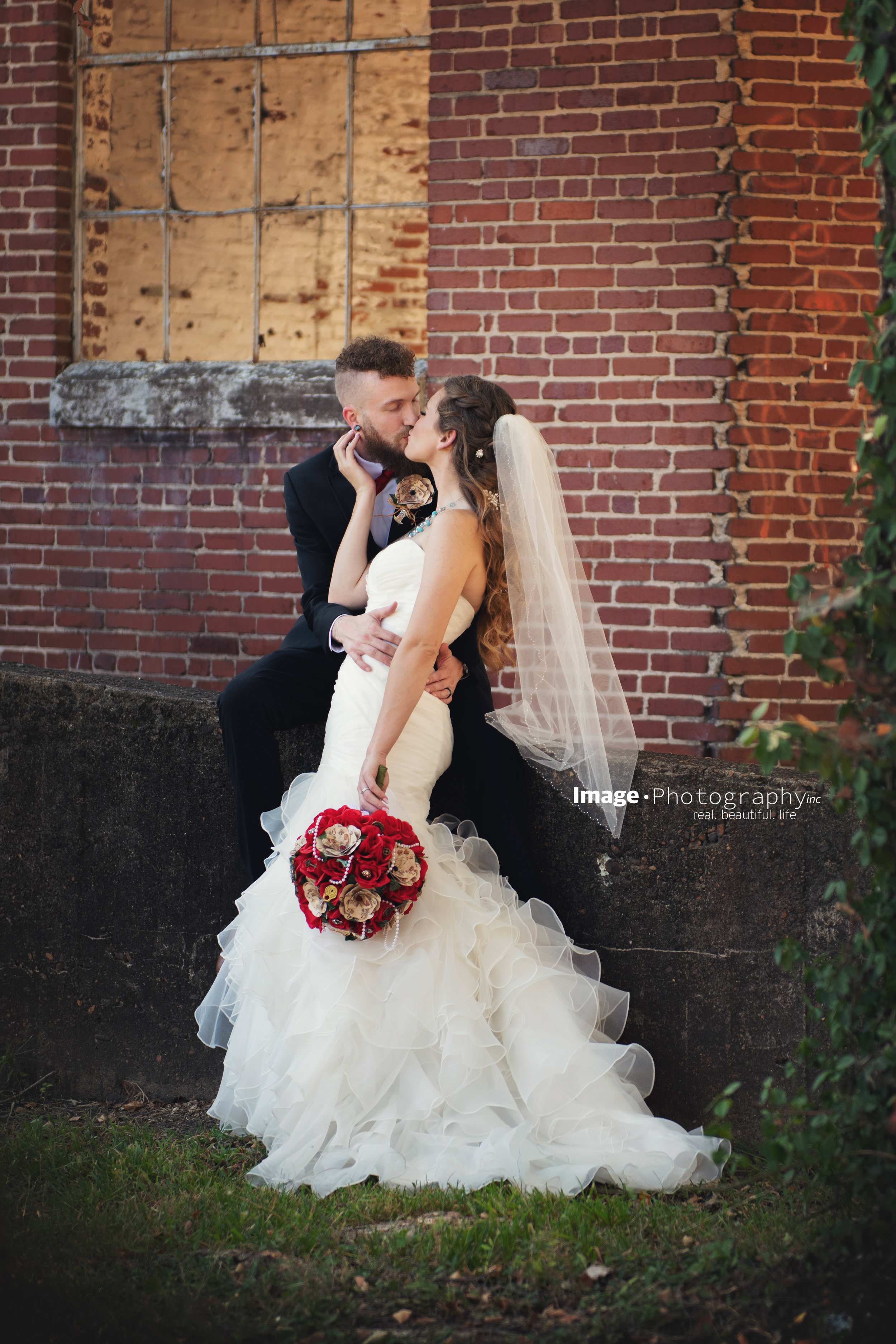 Denise and Taylor Wedding Samples-11.jpg