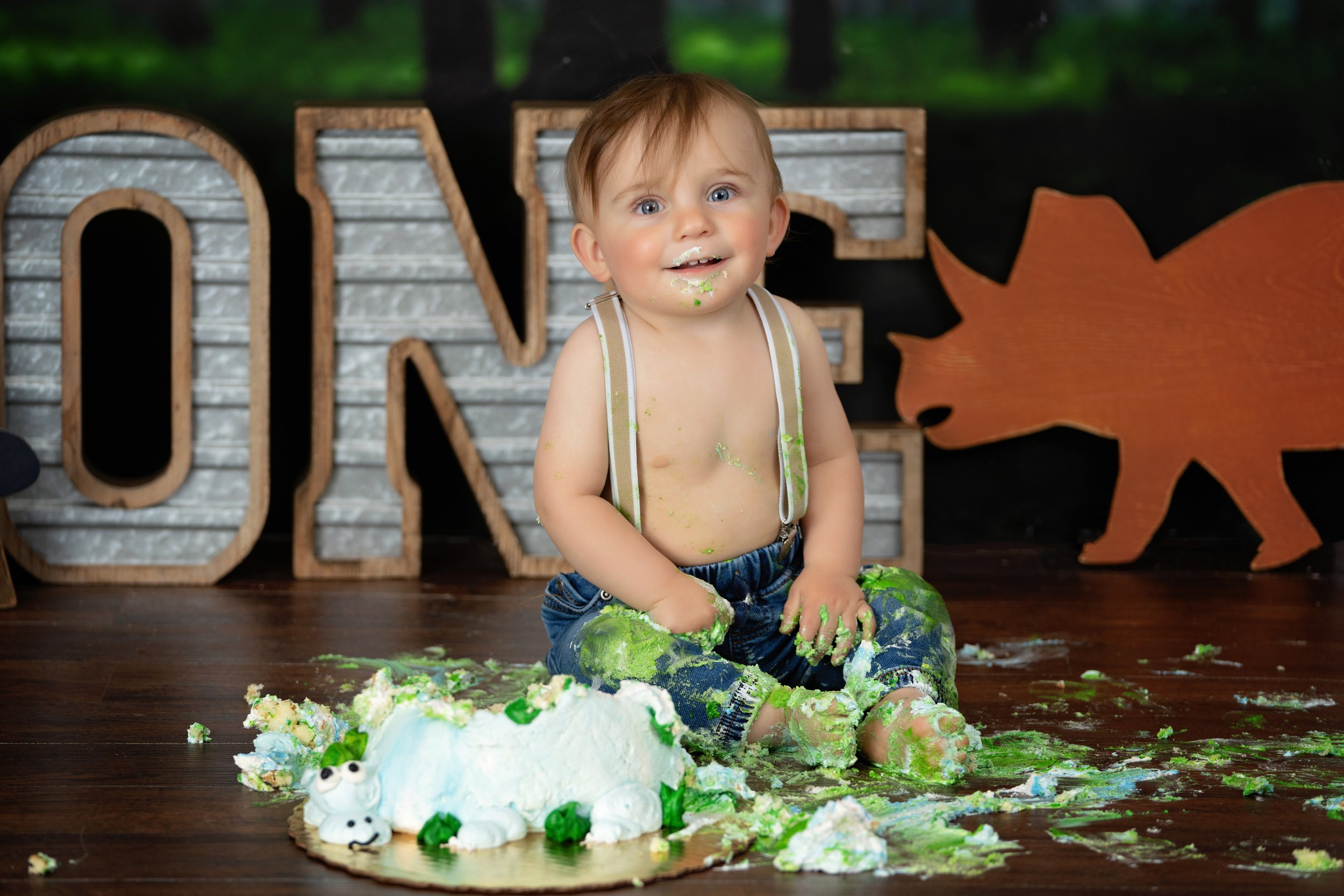 FInley Smash Cake-51.jpg