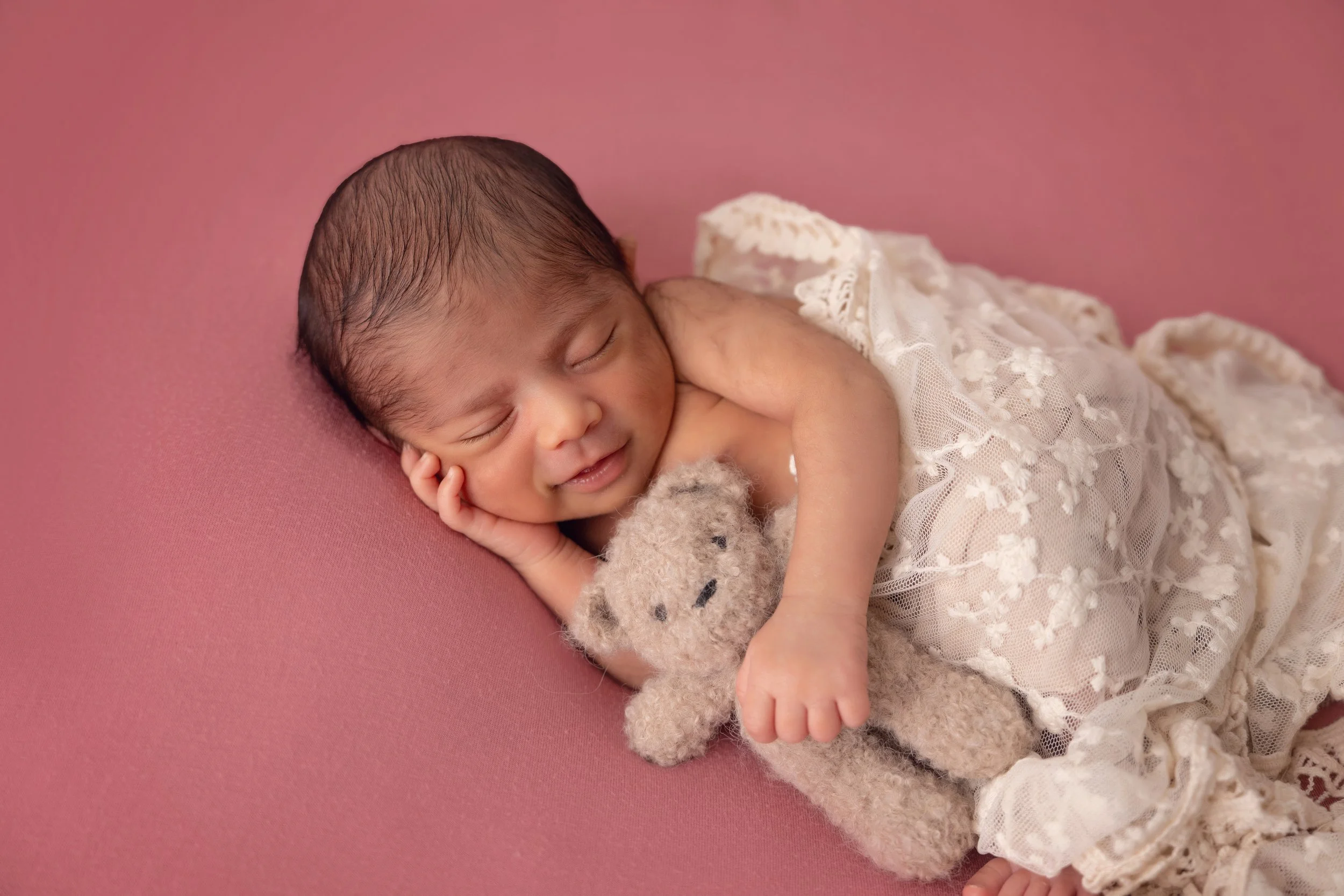 The Importance of Newborn Photography in Chattanooga: Preserving the Moments That Pass Too Quickly