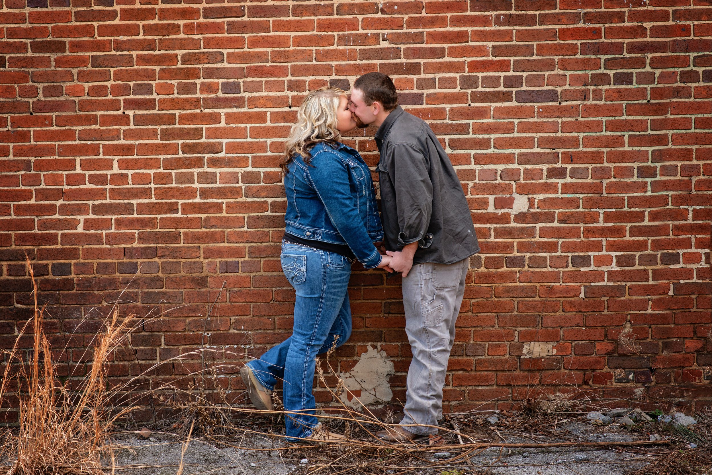 Chattanooga-Tennessee-North Georgia-Engagement-Wedding-Photographer-Photography-36.jpg
