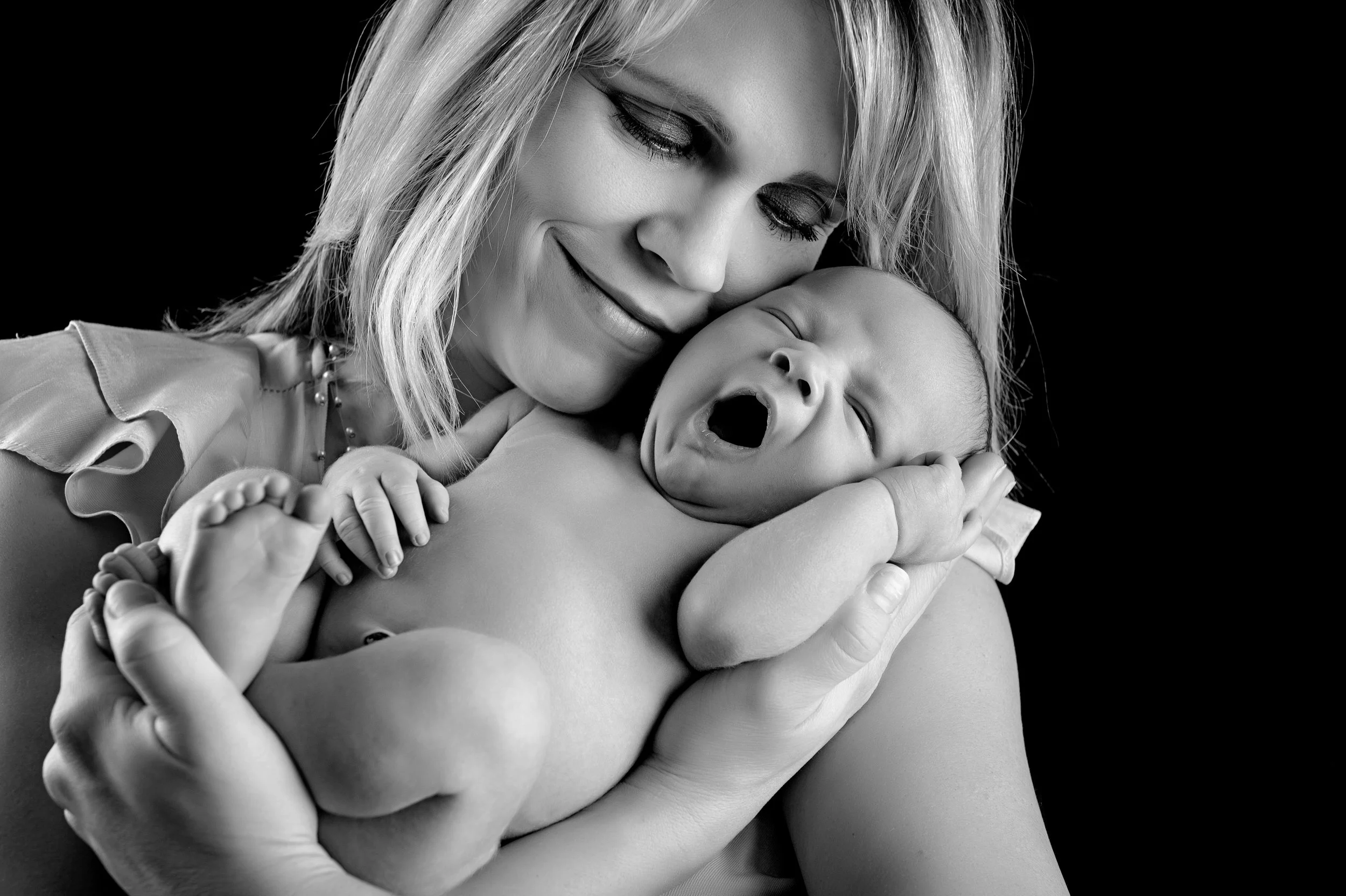 Jaster Newborn-5 BW.jpg