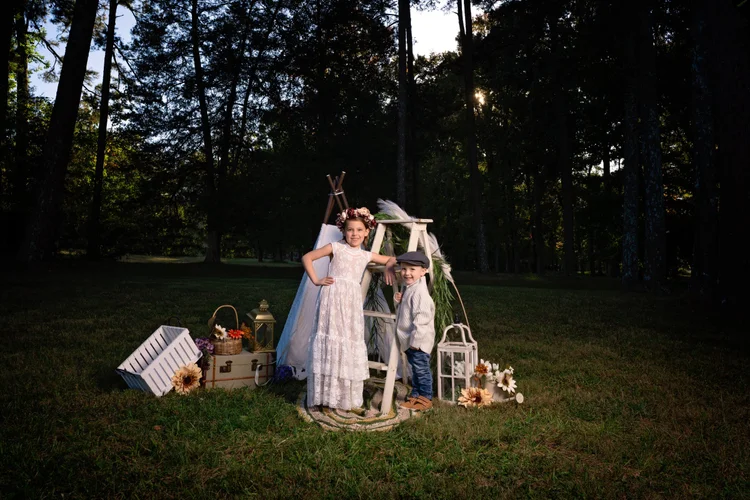 Siblings together during a golden-hour Twilight appointment