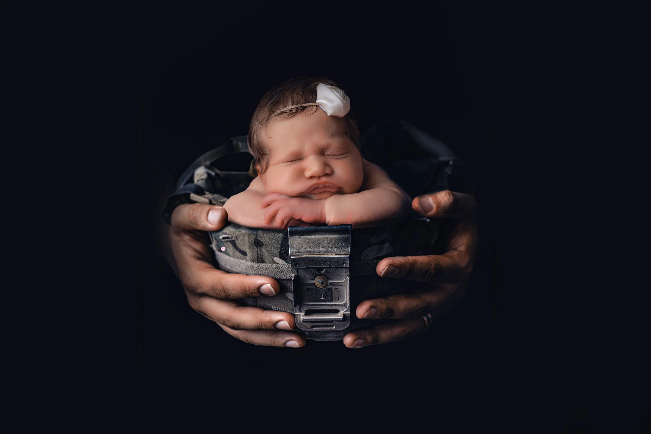 Bardas Newborn-2.jpg