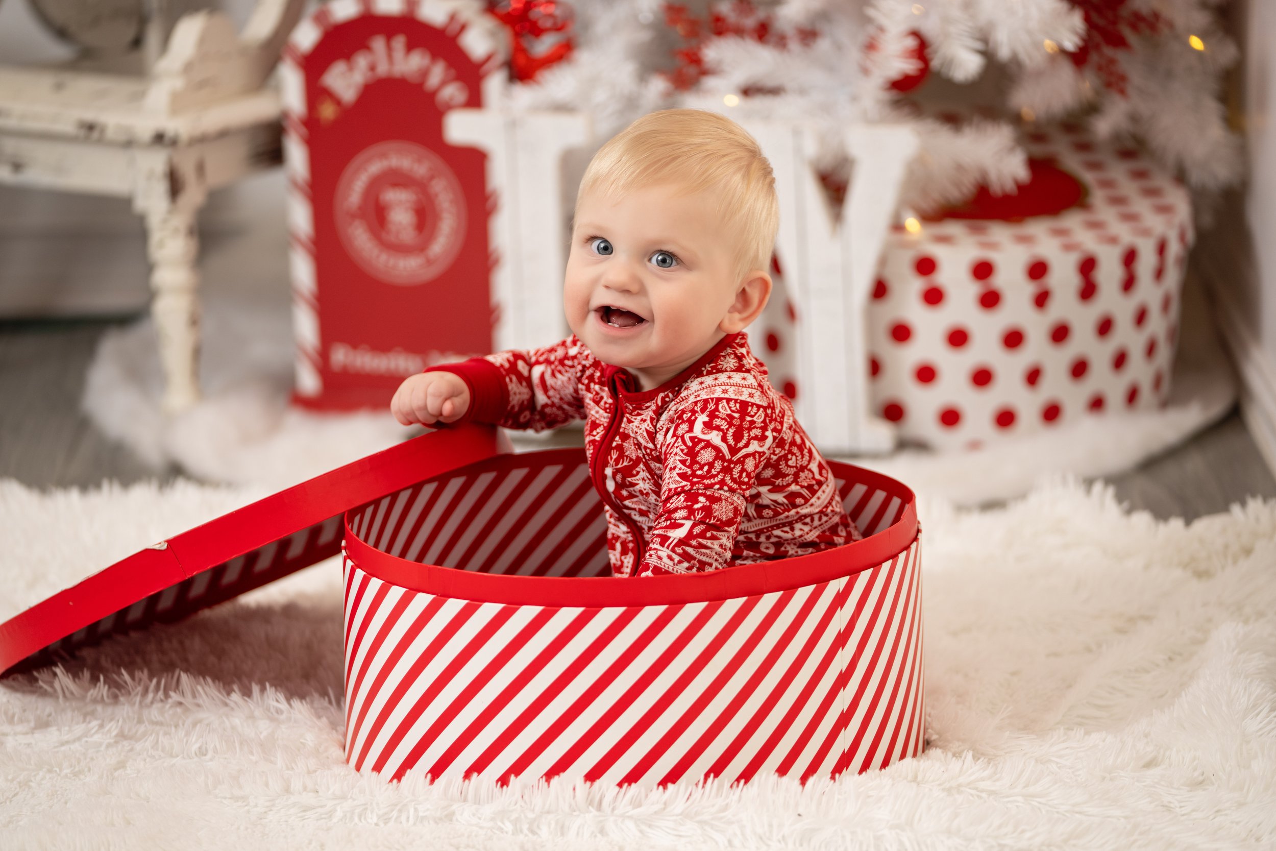 Chattanooga-Family-Photographer-Christmas-Holiday-Children-Baby-Photograrphy-Christmas-minis-Mini Session- North Georgia-23.jpg