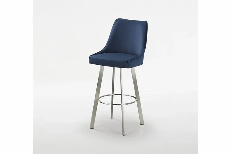 EWFModern_olivia-stool-5038-WEB02.jpg