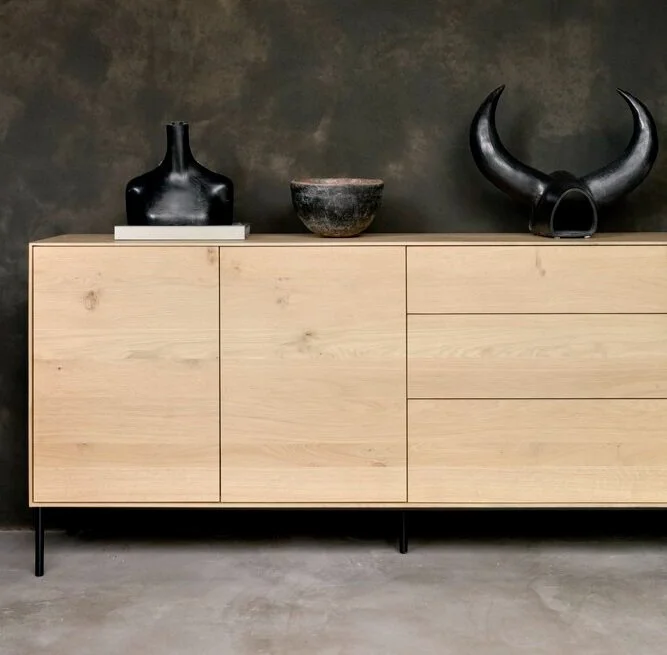 EWFModern_Cabinet_7392_WEB_03.jpg