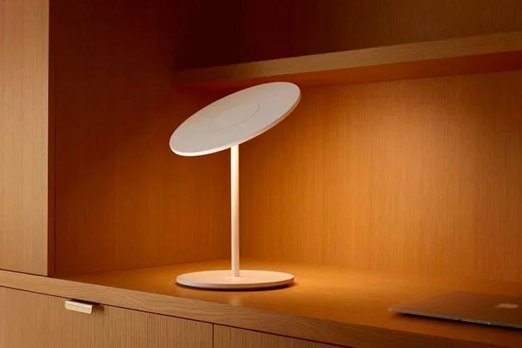 EWFmodern_TableLamp_522_ls_WEB+(5).jpg