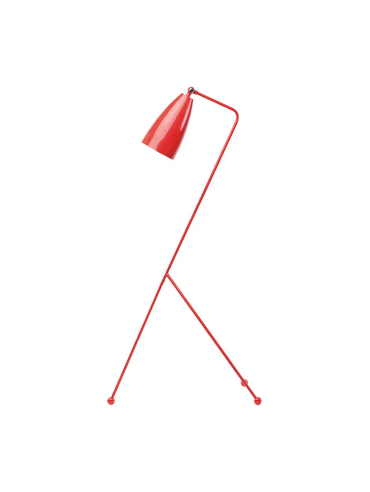 EWFmodern_FloorLamp_520_WEB (3).jpg