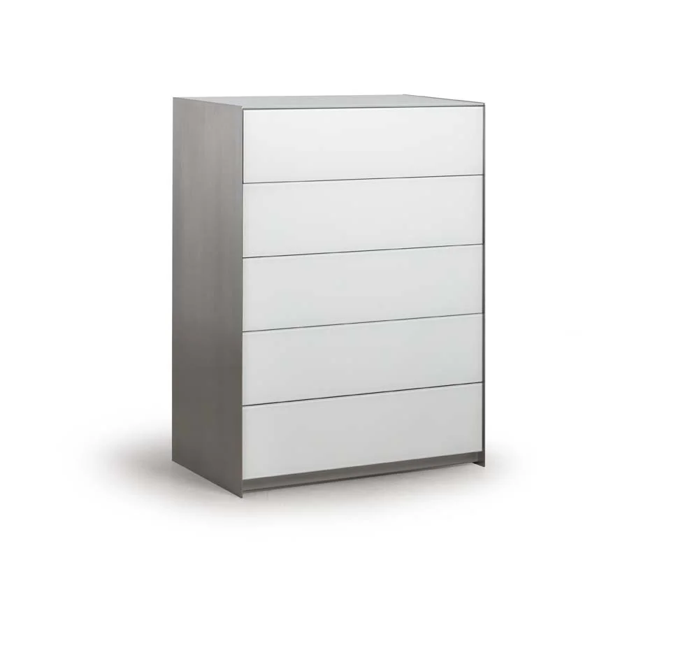 EWFmodern_Dresser_102_WEB (3).jpg