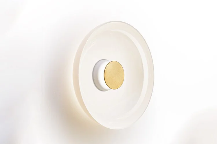 EWFModern_totem_glass_CD_sconce_533_WEB03.jpg