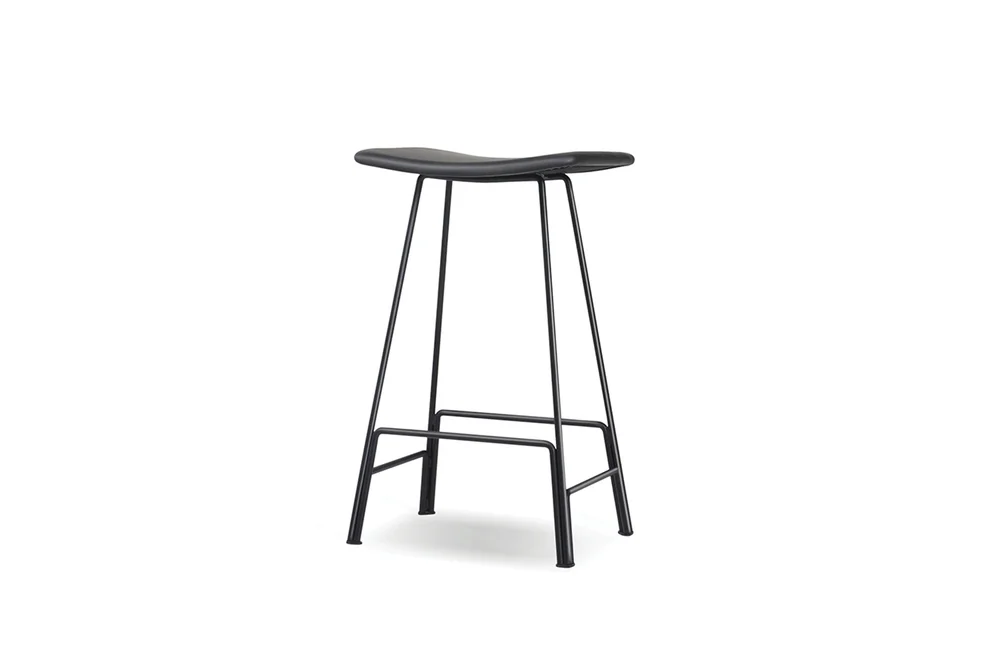 EWFmodern_Stool_5007_web_01.jpg
