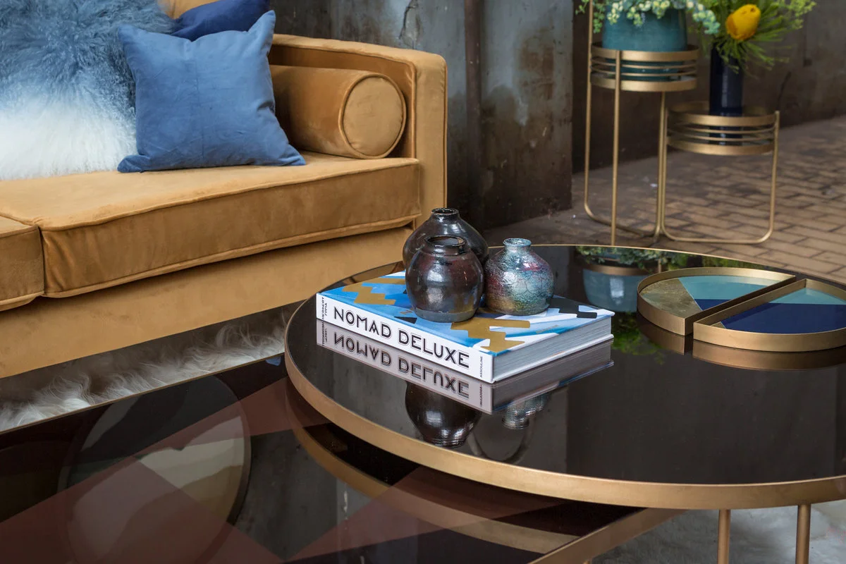 h800q85_20127_3_SEATER_GOLD_VELVET_20349_PHYLLIS_PLANTER_CLEAR_20776_BRONZE_ROUND_GEOMETRIC_TABLE_20775_BRONZE_RECTANGLE_GEOMETR.jpg