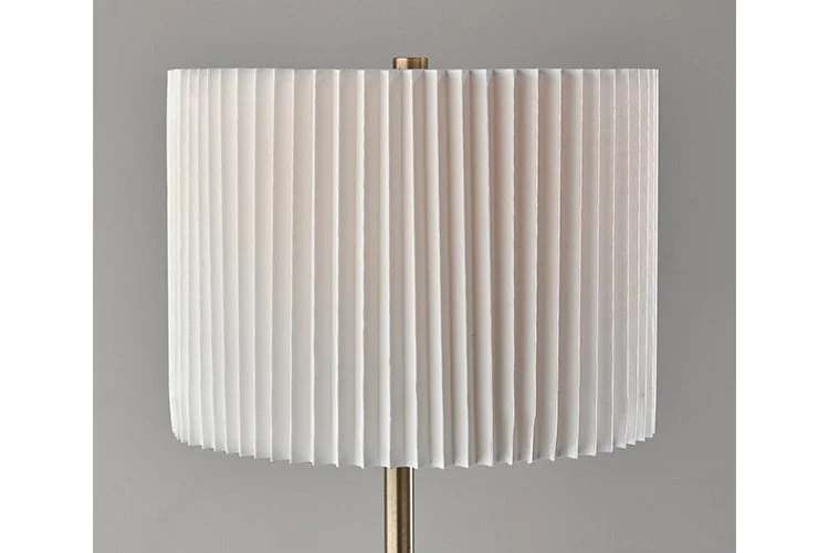 EWFModern_Eli_floor_lamp_524_WEB02.jpg