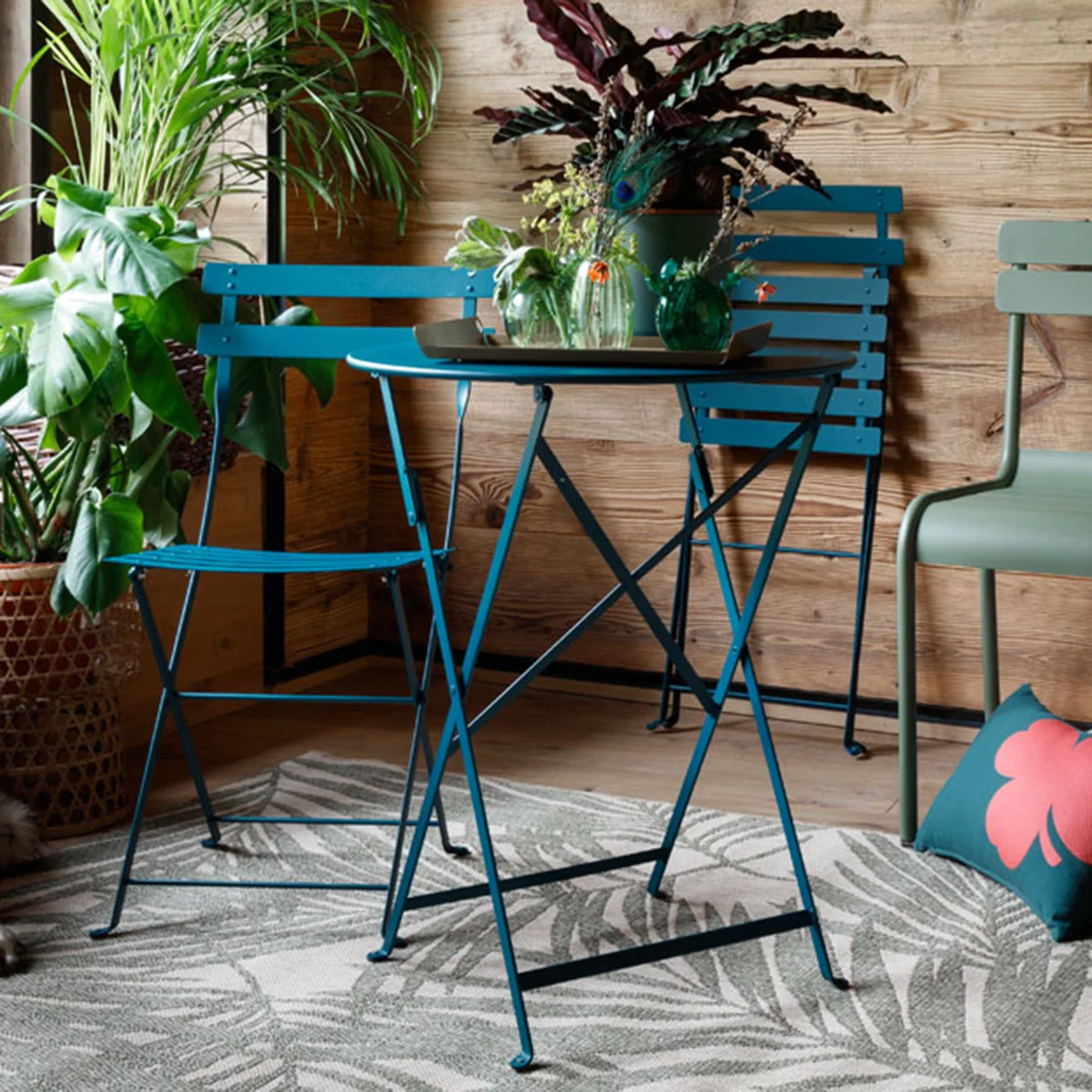 EWFmodern_Sidetable_8018_WEB_01.jpg