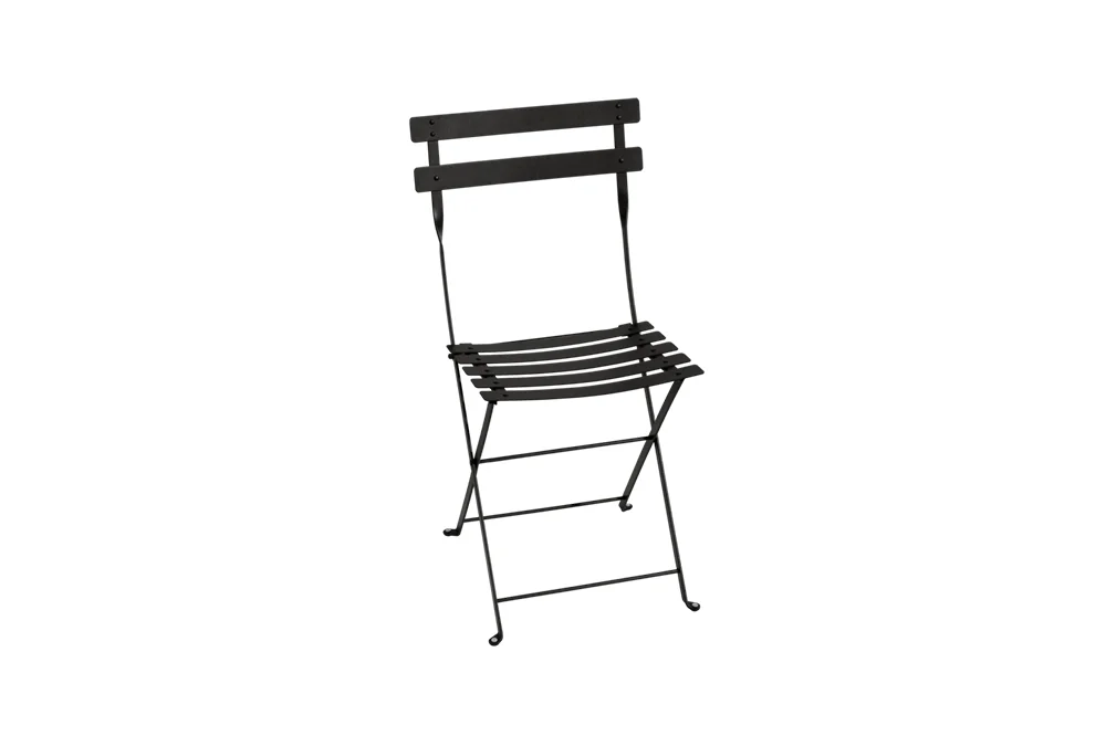 EWFmodern_Outdoor_DiningChair_8019_WEB_05.jpg
