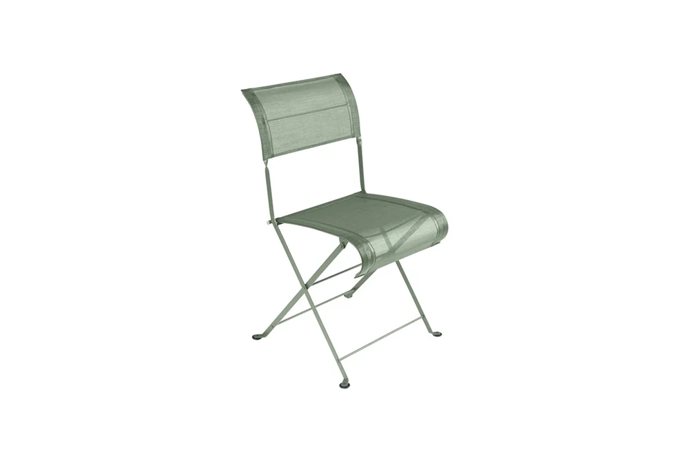 EWFmodern_Outdoor_DiningChair_8021_WEB_02.jpg