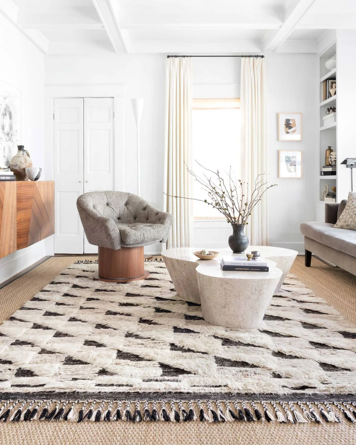 EWFmodern_Rugs_2112_WEB_05.jpg