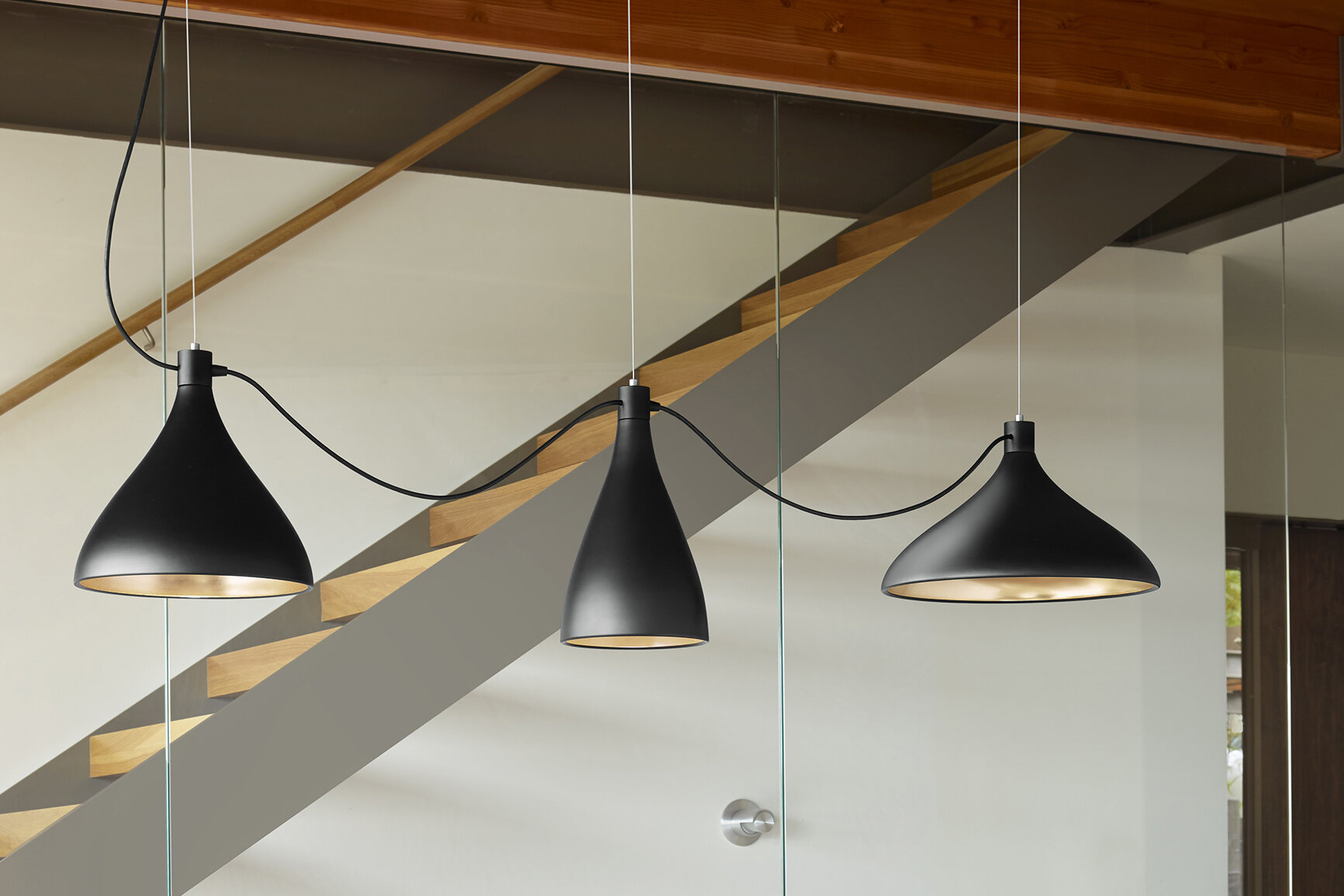 EWFmodern_PendantLamp_528_ls (1b).jpg