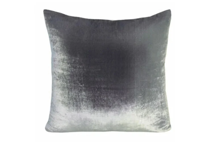 EWFModern_AccentPillow_1311_WEB_01.jpg
