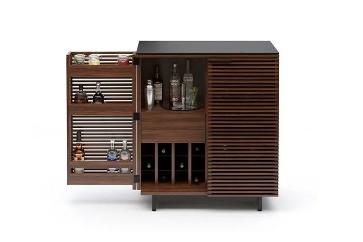 EWFMdern_corridor_bar_7400_WEB04.jpg