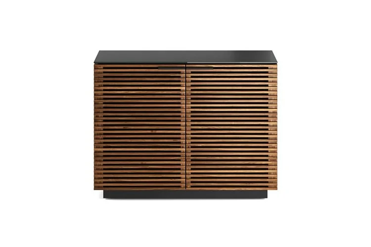 EWFMdern_corridor_bar_7369_WEB01.jpg