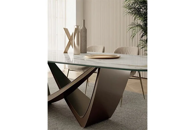 EWFModern_Bach_Barrel_Table_9006_WEB03.jpg