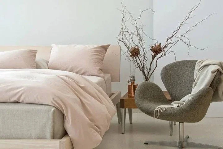 Extra-fine cotton sateen has been dyed and washed for relaxed style and a supple, super soft feel. Soft wrinkles lend the sheets an easy, almost-vintage flair and an informal, sleepy hint of warmth. Dyed in small batches, light reflects off the matte