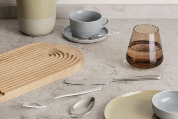EWFModern_ZEN_CUTTING_BOARD_14375_WEB03.jpg