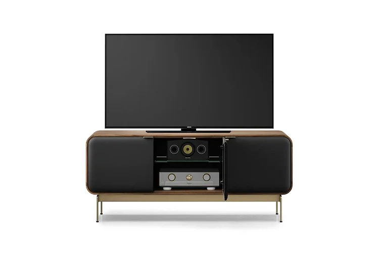 EWFModern_plume_console_463_WEB04.jpg