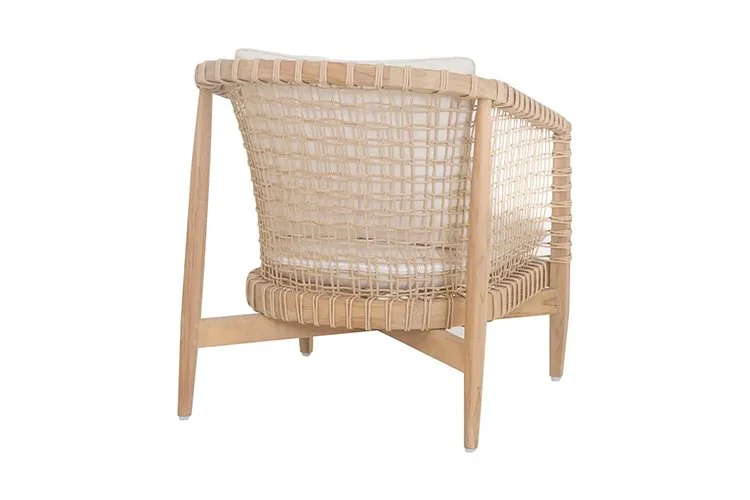 EWFModern_kuna_outdoor_chair_8068_WEB02.jpg